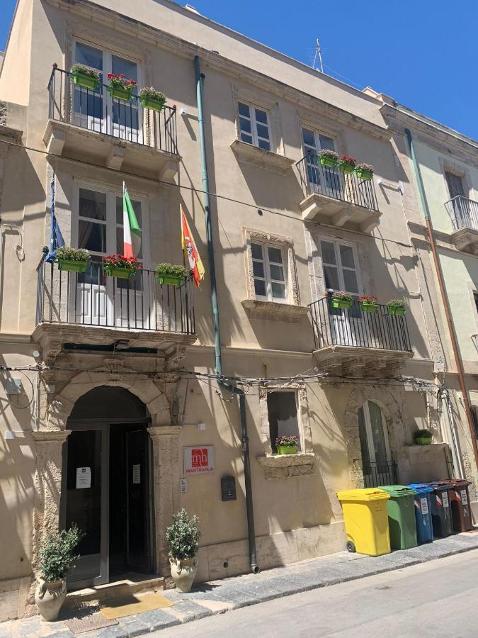 Nuova Mastrarua Rooms Syracuse Exterior photo